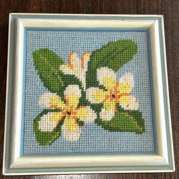 Unbranded Other - Vintage framed needlepoint art piece floral design plumeria